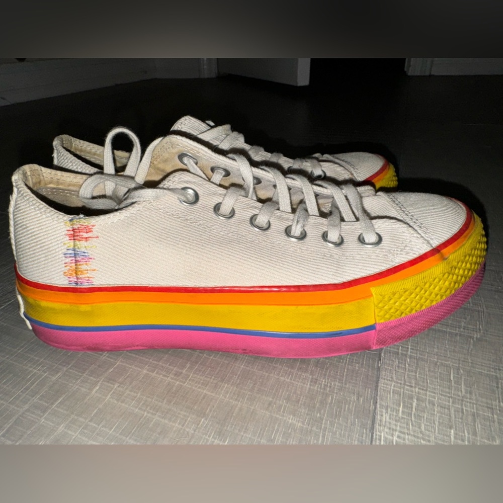 Converse Limited Edition 1908 Collection Rainbow Platform Sneakers Size 6